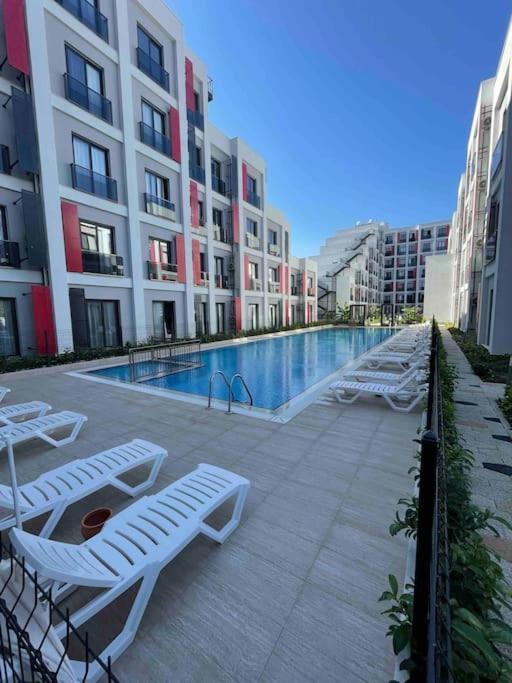 Апартаменти Flat For Rent 5 Minute From Antalya Airport Екстер'єр фото
