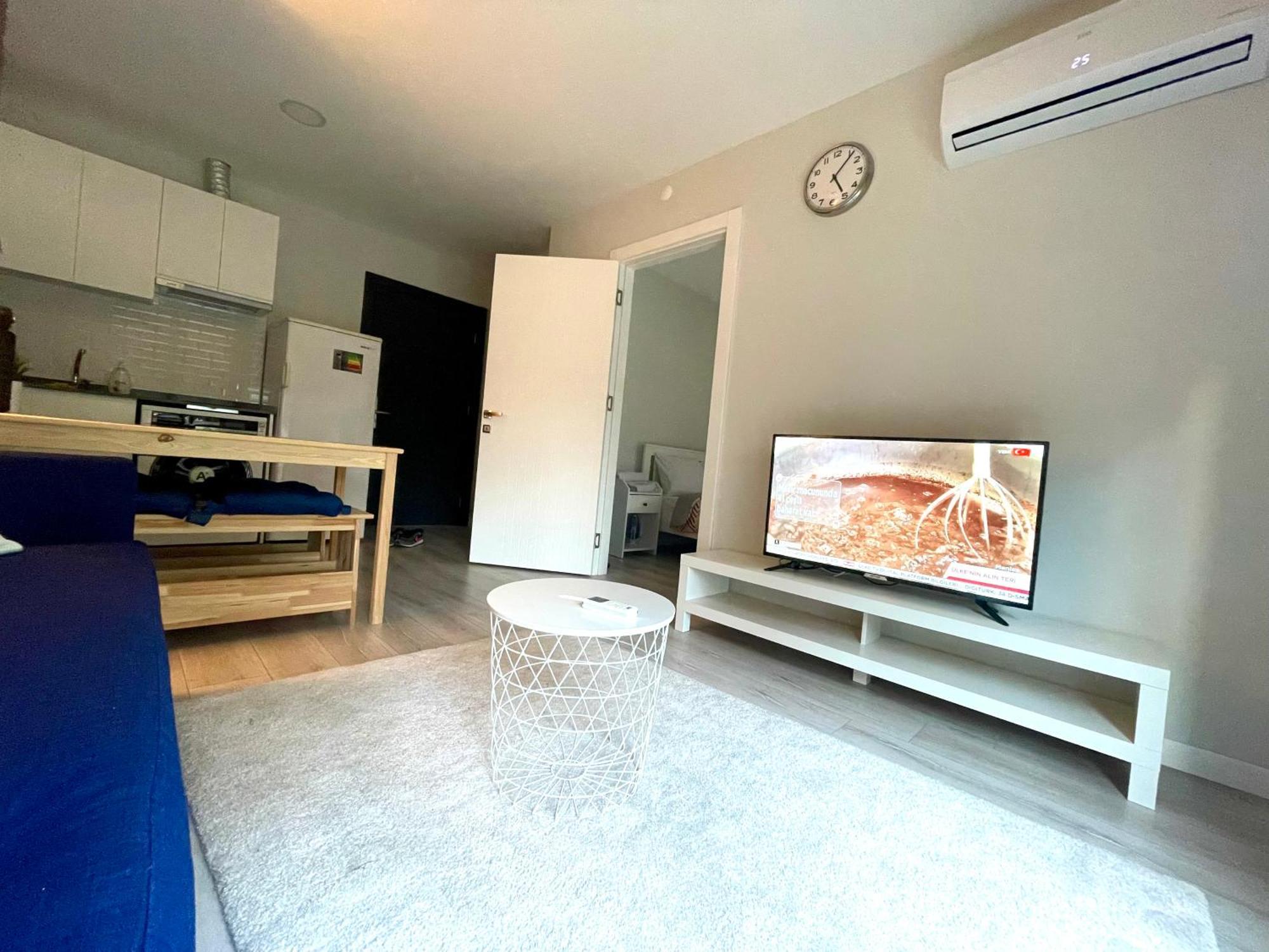 Апартаменти Flat For Rent 5 Minute From Antalya Airport Екстер'єр фото